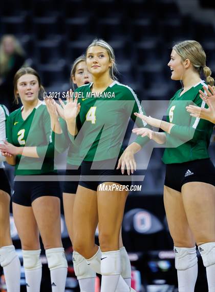 Thumbnail 3 in Gretna vs. Papillion-LaVista South photogallery.
