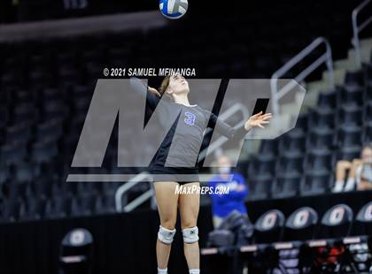 Thumbnail 1 in Gretna vs. Papillion-LaVista South photogallery.