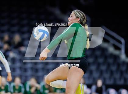 Thumbnail 2 in Gretna vs. Papillion-LaVista South photogallery.