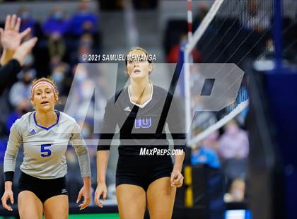 Thumbnail 2 in Gretna vs. Papillion-LaVista South photogallery.