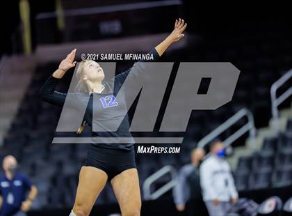 Thumbnail 1 in Gretna vs. Papillion-LaVista South photogallery.