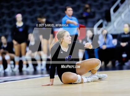 Thumbnail 1 in Gretna vs. Papillion-LaVista South photogallery.