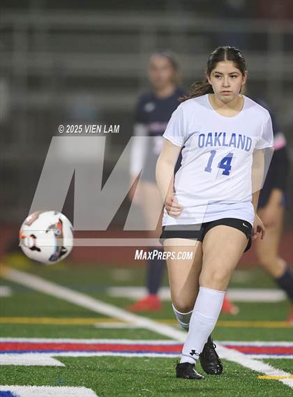 Thumbnail 1 in Oakland @ Campolindo photogallery.