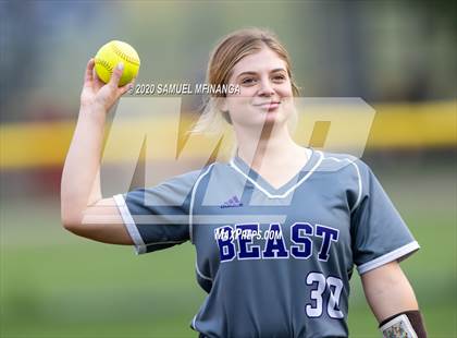 Thumbnail 3 in Bellevue East vs. Lincoln Southeast photogallery.