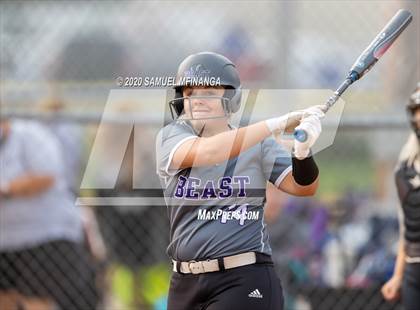 Thumbnail 3 in Bellevue East vs. Lincoln Southeast photogallery.