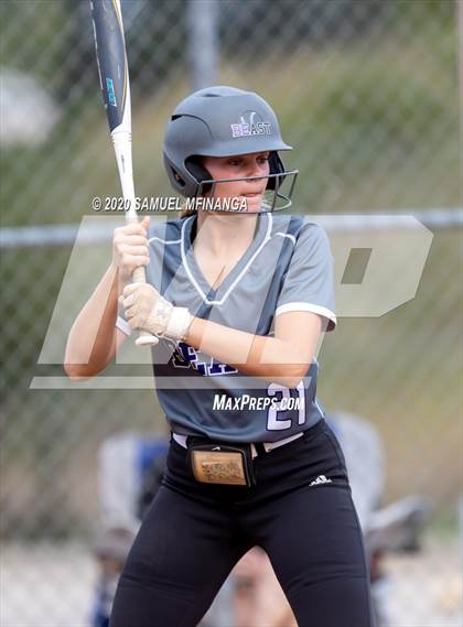 Thumbnail 1 in Bellevue East vs. Lincoln Southeast photogallery.