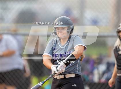 Thumbnail 2 in Bellevue East vs. Lincoln Southeast photogallery.