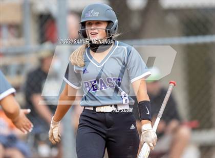 Thumbnail 1 in Bellevue East vs. Lincoln Southeast photogallery.