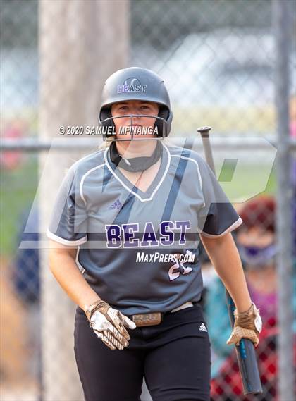 Thumbnail 3 in Bellevue East vs. Lincoln Southeast photogallery.