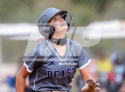 Thumbnail 3 in Bellevue East vs. Lincoln Southeast photogallery.