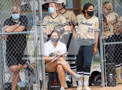 Thumbnail 1 in Bellevue East vs. Lincoln Southeast photogallery.