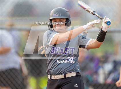 Thumbnail 1 in Bellevue East vs. Lincoln Southeast photogallery.