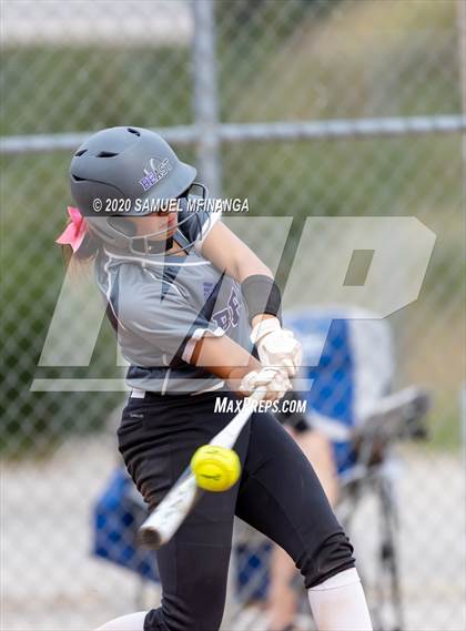 Thumbnail 1 in Bellevue East vs. Lincoln Southeast photogallery.