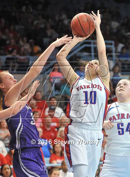 Thumbnail 1 in Northern Guilford vs. Freedom (NCHSAA 3A Final) photogallery.