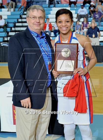 Thumbnail 1 in Northern Guilford vs. Freedom (NCHSAA 3A Final) photogallery.