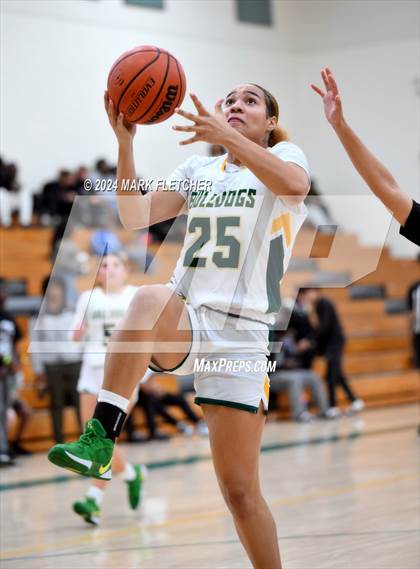 Thumbnail 2 in Seminole @ DeLand photogallery.