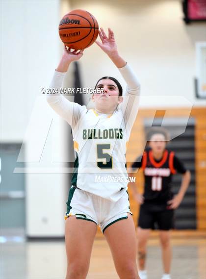 Thumbnail 3 in Seminole @ DeLand photogallery.