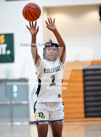 Thumbnail 2 in Seminole @ DeLand photogallery.
