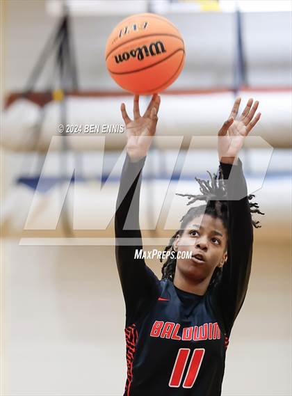 Thumbnail 1 in Baldwin vs. Lowndes (HIES MLK Classic) photogallery.