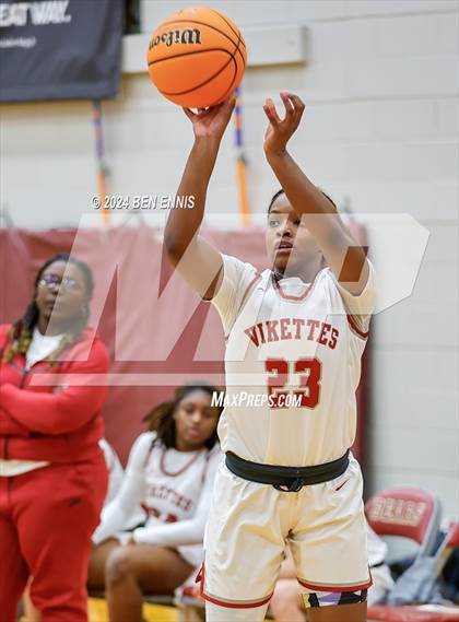 Thumbnail 2 in Baldwin vs. Lowndes (HIES MLK Classic) photogallery.