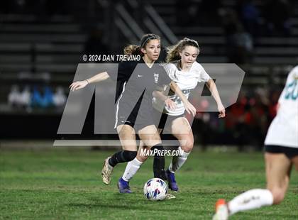 Thumbnail 2 in Hickory @ Landstown (Scrimmage) photogallery.
