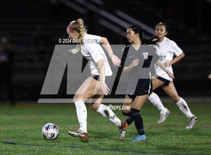 Thumbnail 2 in Hickory @ Landstown (Scrimmage) photogallery.