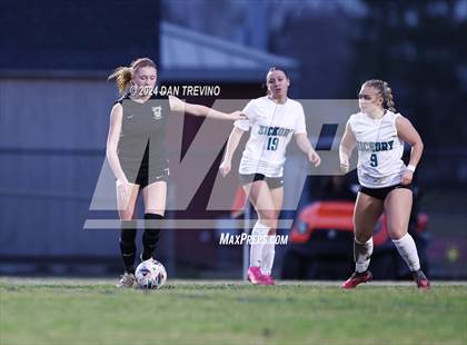 Thumbnail 2 in Hickory @ Landstown (Scrimmage) photogallery.