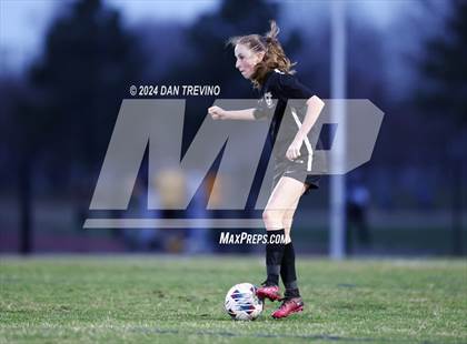 Thumbnail 1 in Hickory @ Landstown (Scrimmage) photogallery.