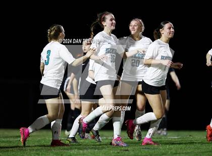 Thumbnail 2 in Hickory @ Landstown (Scrimmage) photogallery.
