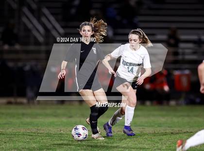 Thumbnail 3 in Hickory @ Landstown (Scrimmage) photogallery.