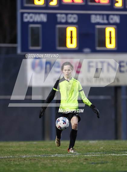 Thumbnail 3 in Hickory @ Landstown (Scrimmage) photogallery.
