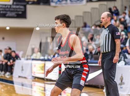 Thumbnail 1 in Beaverton vs. Southridge (Les Schwab Invitational) photogallery.