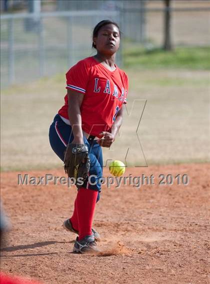 Thumbnail 3 in Orangefield @ Lamar photogallery.