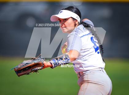 Thumbnail 1 in Mountain View vs. Chandler photogallery.
