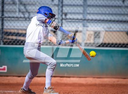 Thumbnail 3 in Mountain View vs. Chandler photogallery.
