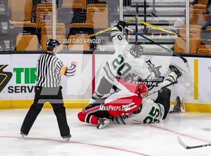 Thumbnail 3 in Winchester vs. Duxbury (MIAA Division 1 State Final) photogallery.