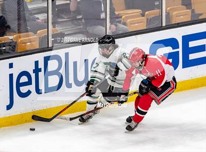 Thumbnail 1 in Winchester vs. Duxbury (MIAA Division 1 State Final) photogallery.