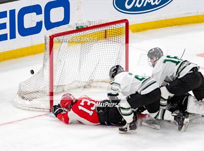 Thumbnail 2 in Winchester vs. Duxbury (MIAA Division 1 State Final) photogallery.