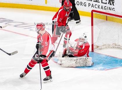 Thumbnail 3 in Winchester vs. Duxbury (MIAA Division 1 State Final) photogallery.
