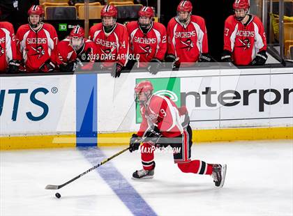Thumbnail 3 in Winchester vs. Duxbury (MIAA Division 1 State Final) photogallery.