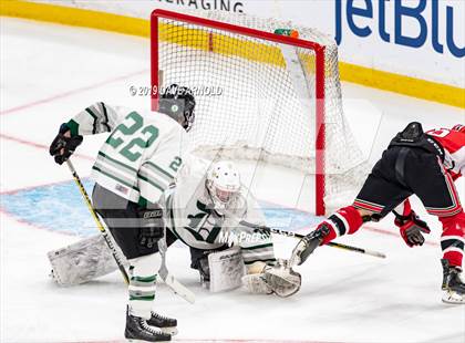 Thumbnail 3 in Winchester vs. Duxbury (MIAA Division 1 State Final) photogallery.