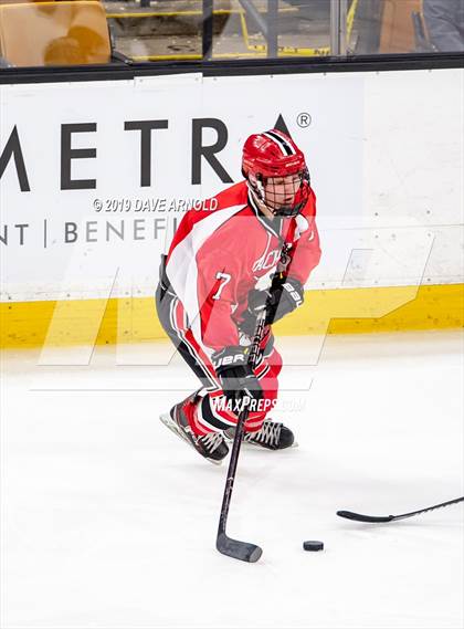 Thumbnail 3 in Winchester vs. Duxbury (MIAA Division 1 State Final) photogallery.