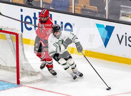 Thumbnail 3 in Winchester vs. Duxbury (MIAA Division 1 State Final) photogallery.
