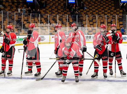 Thumbnail 2 in Winchester vs. Duxbury (MIAA Division 1 State Final) photogallery.