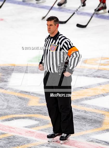 Thumbnail 2 in Winchester vs. Duxbury (MIAA Division 1 State Final) photogallery.