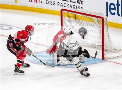 Thumbnail 1 in Winchester vs. Duxbury (MIAA Division 1 State Final) photogallery.