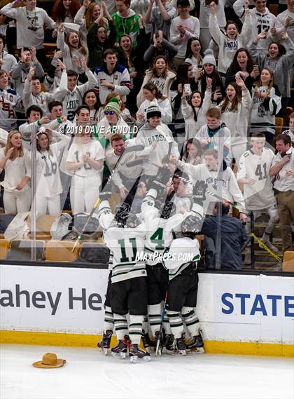 Thumbnail 2 in Winchester vs. Duxbury (MIAA Division 1 State Final) photogallery.
