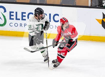 Thumbnail 1 in Winchester vs. Duxbury (MIAA Division 1 State Final) photogallery.