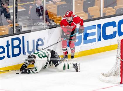 Thumbnail 1 in Winchester vs. Duxbury (MIAA Division 1 State Final) photogallery.