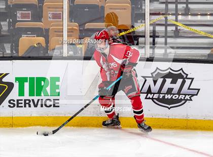 Thumbnail 3 in Winchester vs. Duxbury (MIAA Division 1 State Final) photogallery.